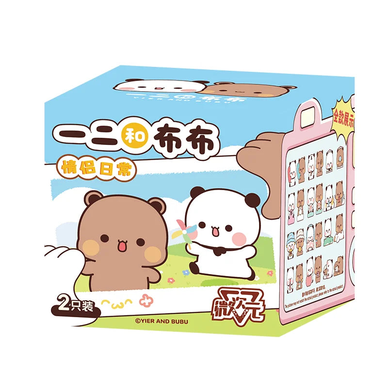 A blind box figurine featuring a brown bear and a white panda, packaged with Japanese text.