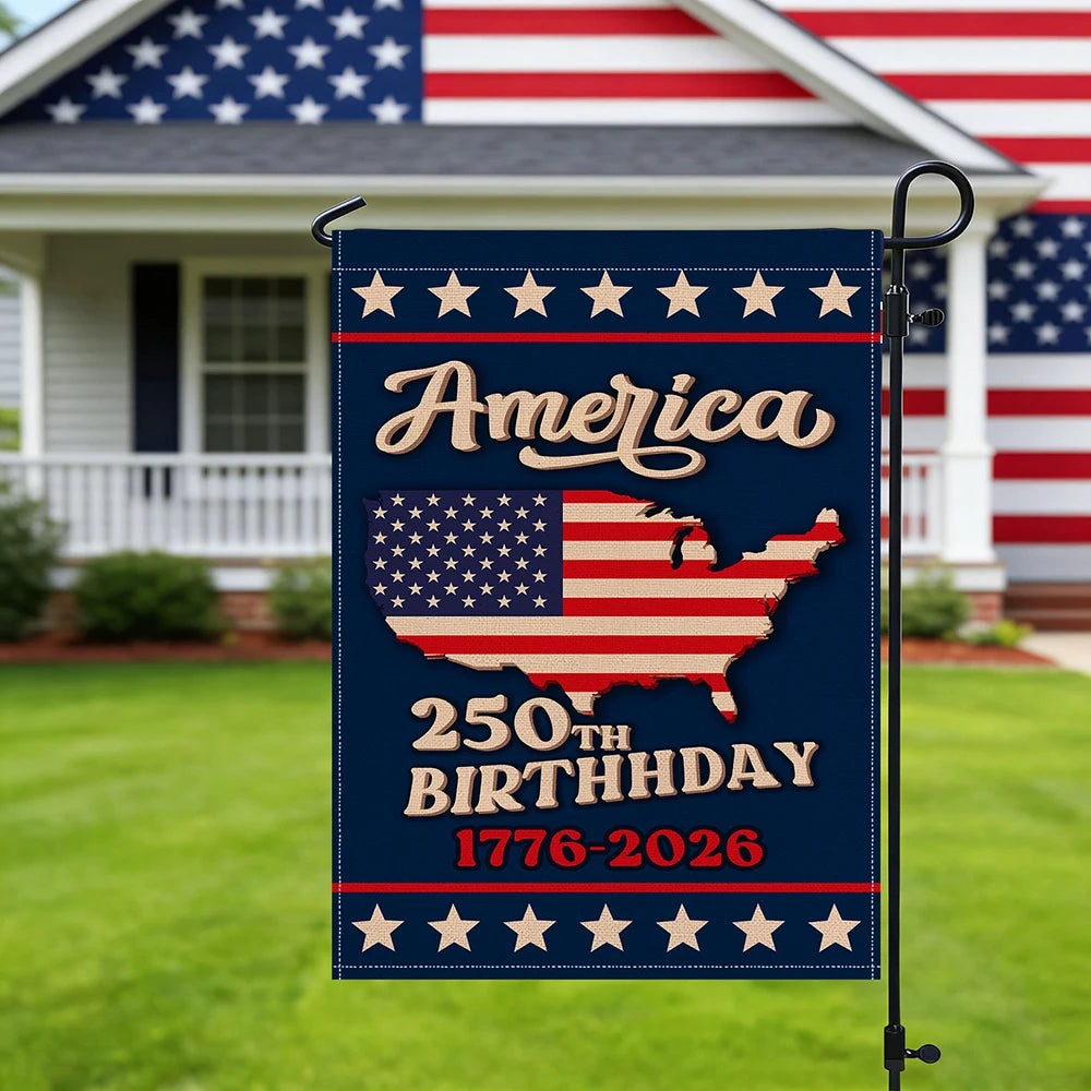 Drapeau bleu foncé avec la carte des États-Unis et un texte célébrant le 250e anniversaire de l'Amérique.