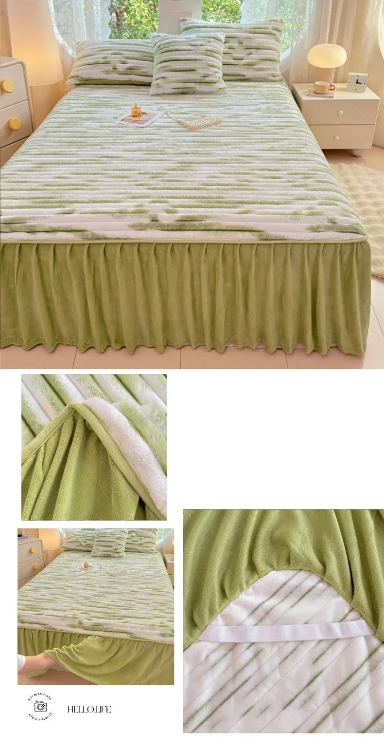 Plush Bed Skirt – Warm, Soft, and Elegant Bedding Essential