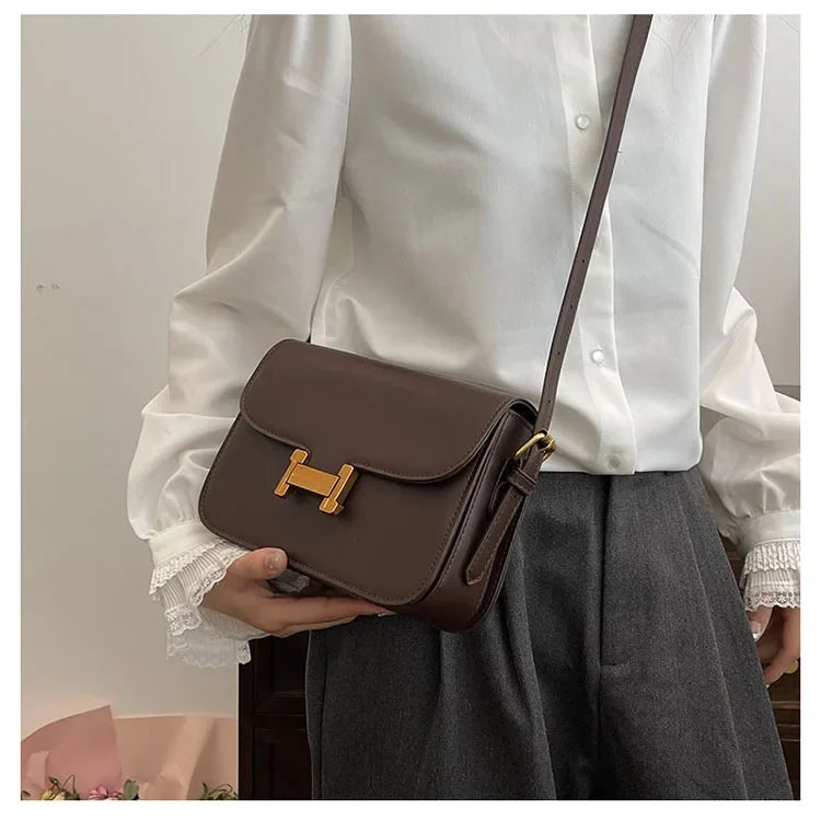 Korean Retro Square Crossbody Bag for Women – Compact Commuter Shoulder Bag