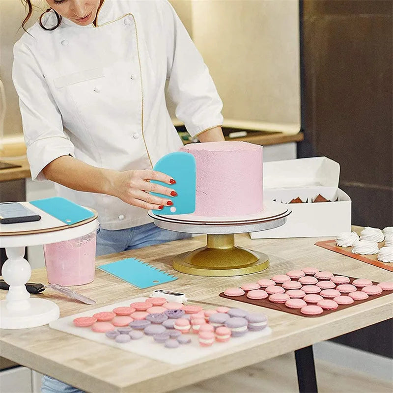 Reusable Silicone Piping Bag and Nozzle Set for Cake Decorating