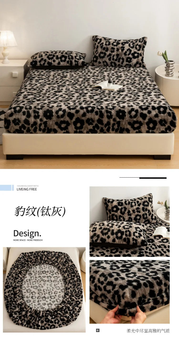 Cozy Plush Fitted Sheet with Leopard Print