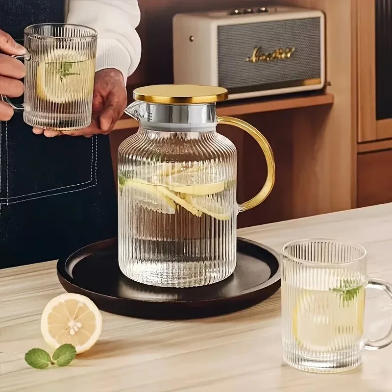 1.8L Borosilicate Glass Pitcher with Lid for Cold Drinks