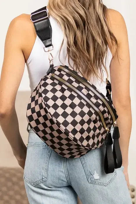 Women's Checkered Fanny Pack with Adjustable Crossbody Strap