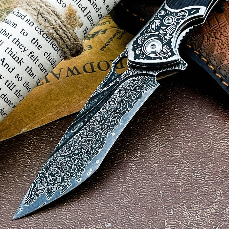 Cuchillo Plegable de Acero Damasco con Mango de Ébano