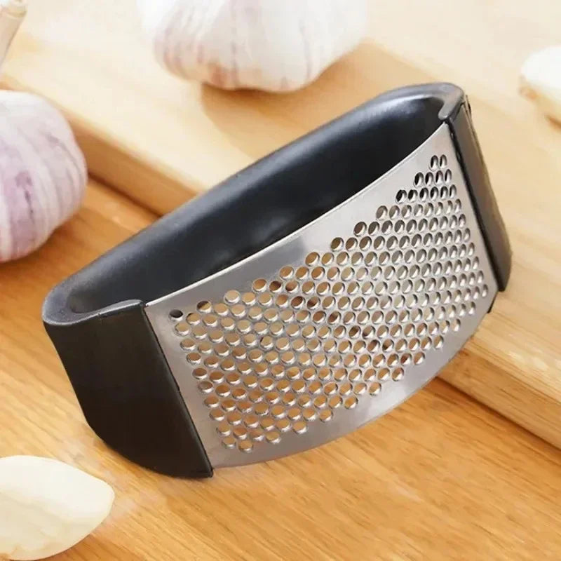 Stainless Steel Garlic Press with Ergonomic Handle