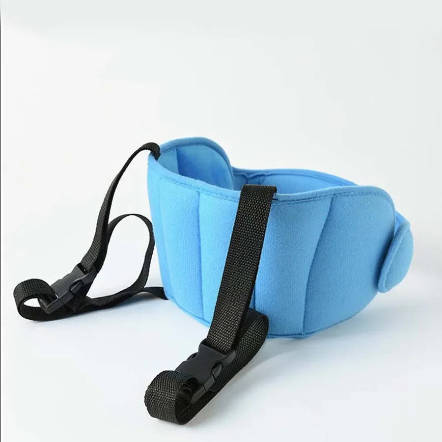 Light blue car seat head support strap for sleeping children with black adjustable straps