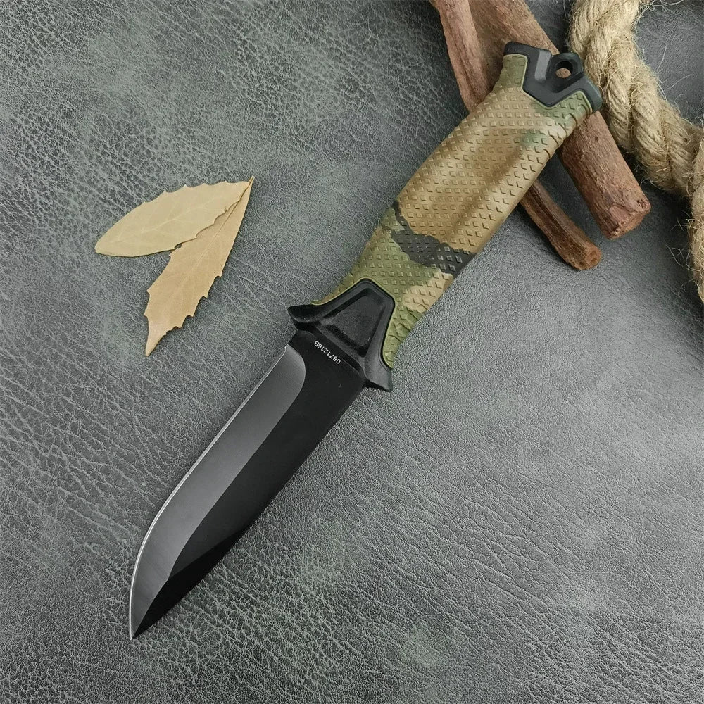 Full Tang Fixed Blade Knife with Ergonomic Rubber Handle