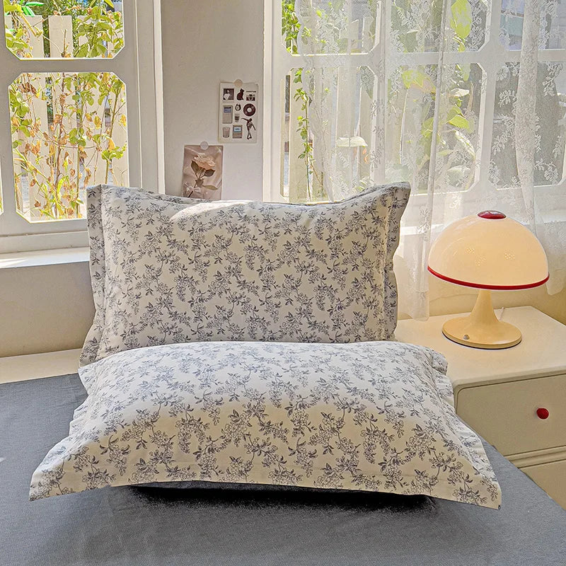 Floral Print 100% Cotton Duvet Cover Set with Two Pillow Shams