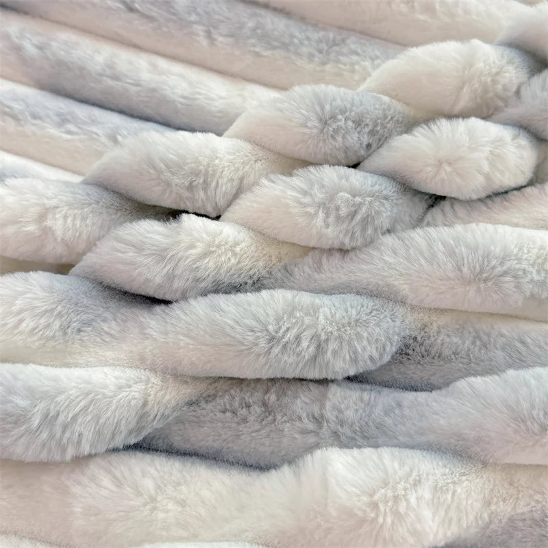Plush Bed Skirt – Warm, Soft, and Elegant Bedding Essential