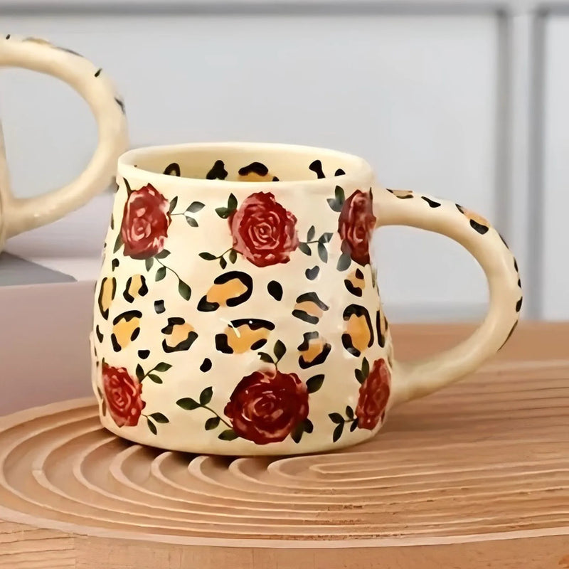 Handgefertigte Keramik-Tasse
