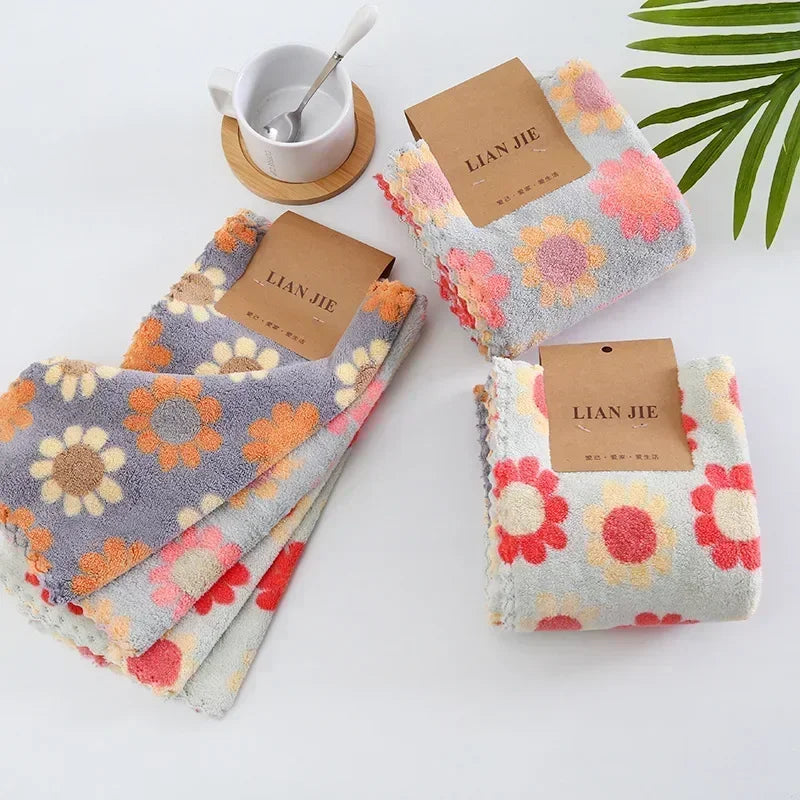 Ultra-Soft Microfiber Kitchen Cleaning Cloths