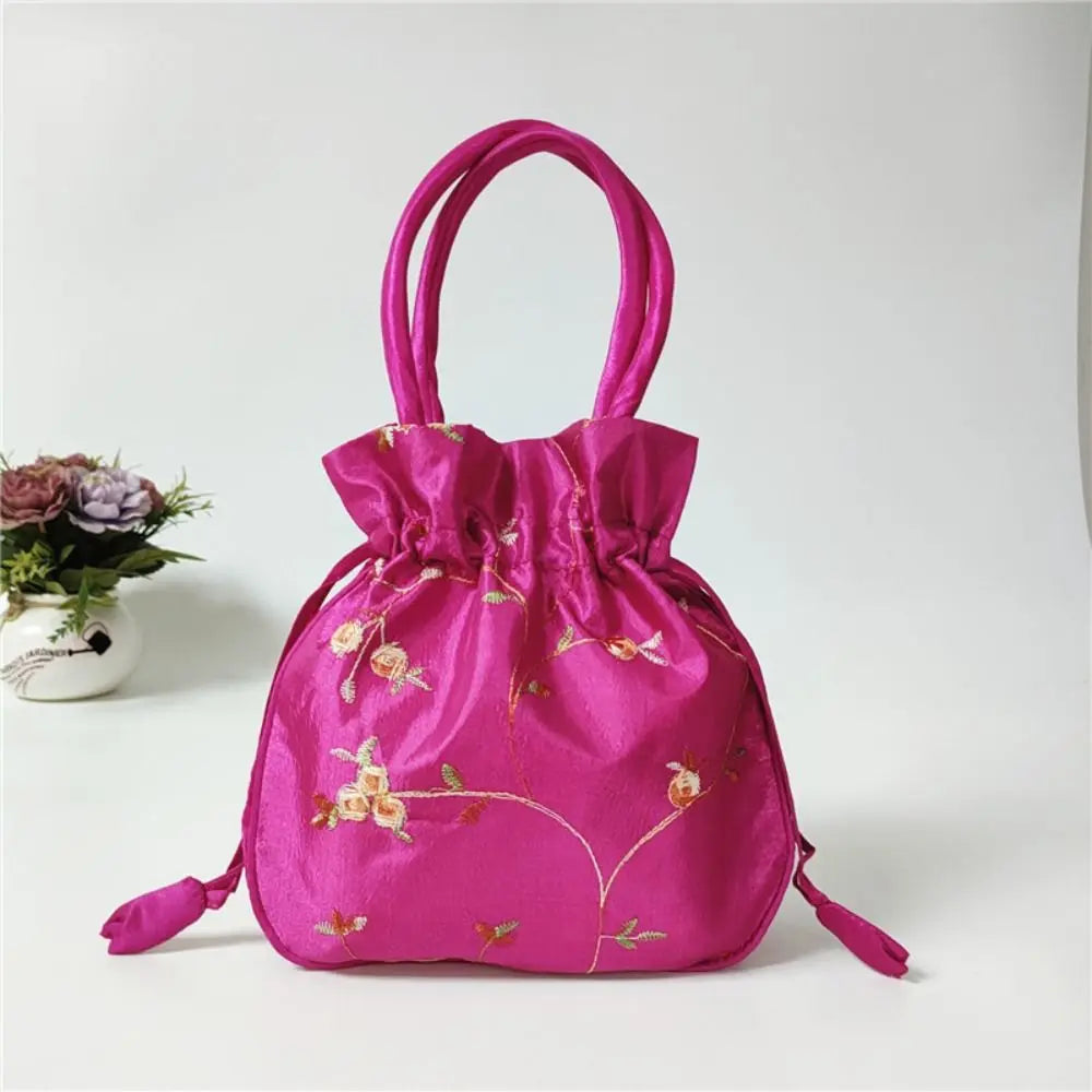 Crystal Bowknot Evening Clutch with Chain Strap