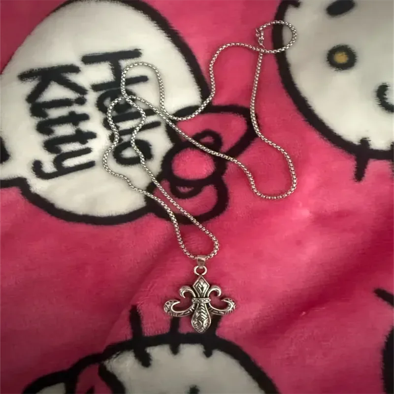 Vintage Cross Pendant Necklace