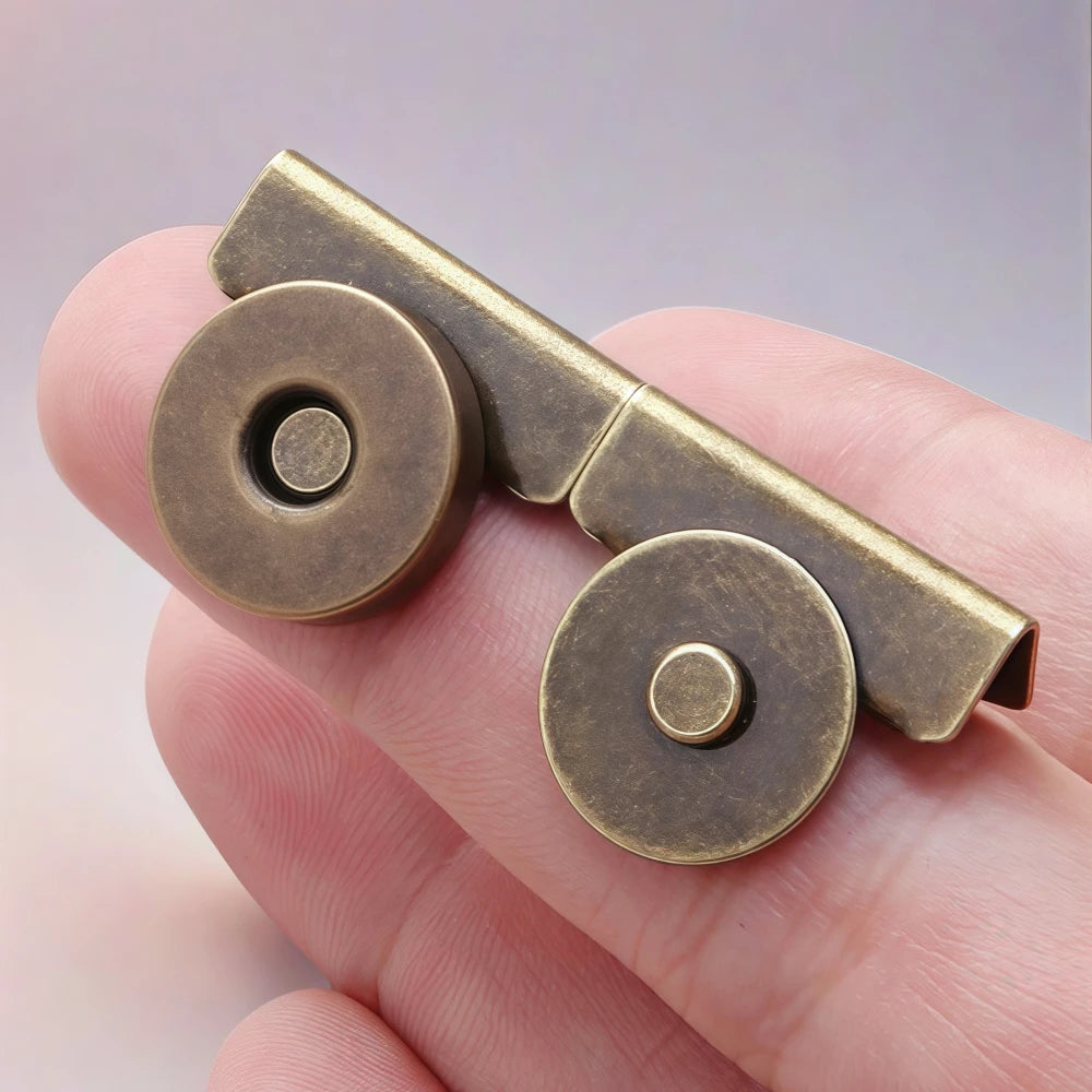 Seamless Magnetic Snap Buttons for Bags and Crafts