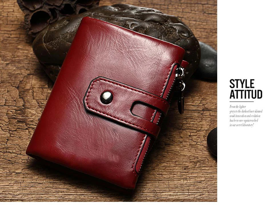 Vintage Leather Wallet with RFID Protection and Multiple Compartments