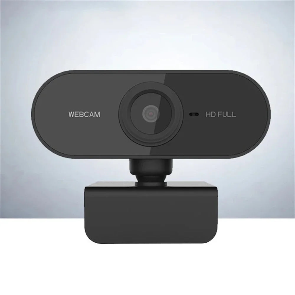 Schwarzes HD-Webcam-Gerät mit Objektiv und Leuchtanzeige auf weißem Untergrund.