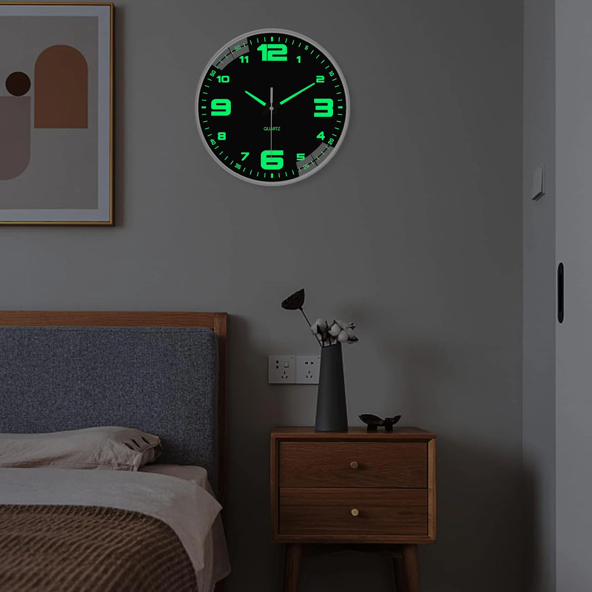 Glow-in-the-Dark Silent Wall Clock for Home Decor