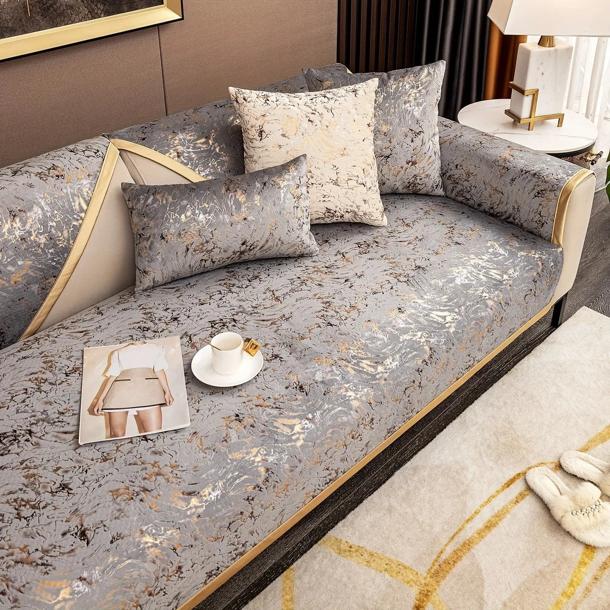 Gold-Foil Velvet Sofa Cushion Cover – Non-Slip, Machine Washable