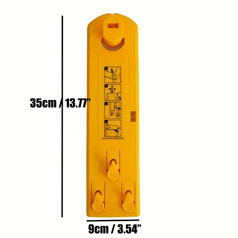 Self-Leveling Picture Hanging Tool