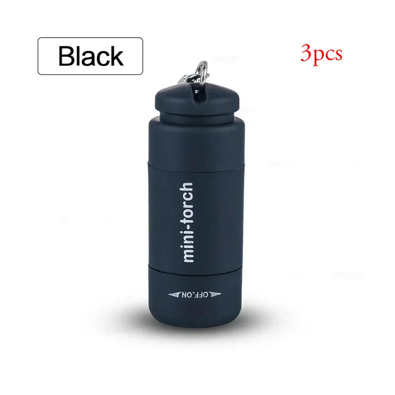 Mini lampe de poche USB rechargeable sur porte-clés