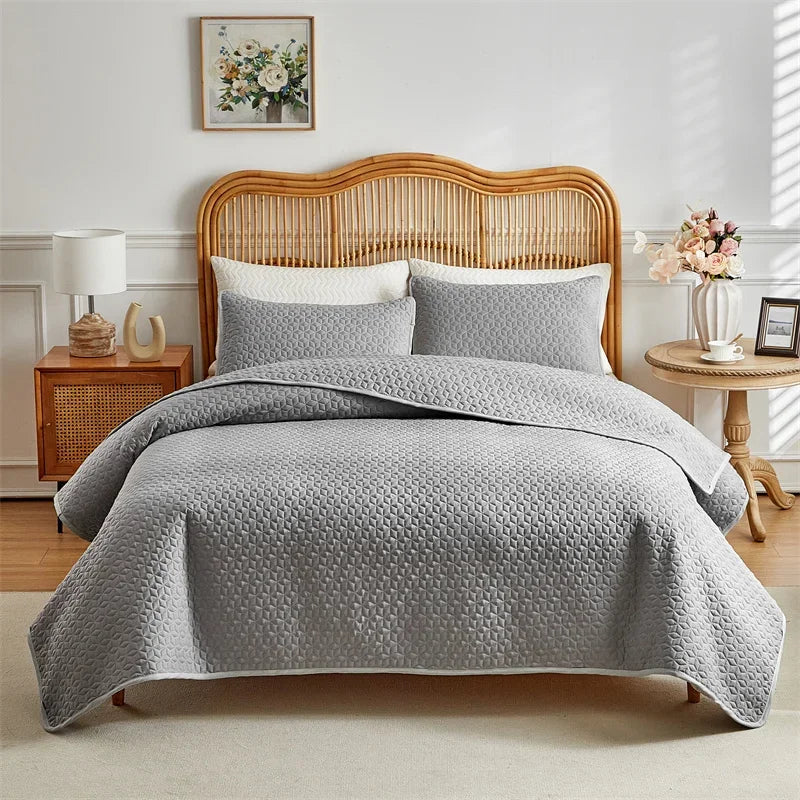 Quilted Plaid Coverlet Bedspread