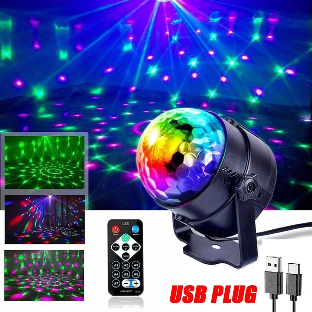 Lámpara de disco giratoria RGB montada en una abrazadera, iluminando un patrón de luces de colores.