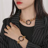 Conjunto de Joyería con Colgante de Leopardo Dorado