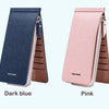 Ein Paar schlanker Kunstleder-Multikarten-Wallets in Dunkelblau und Pink.