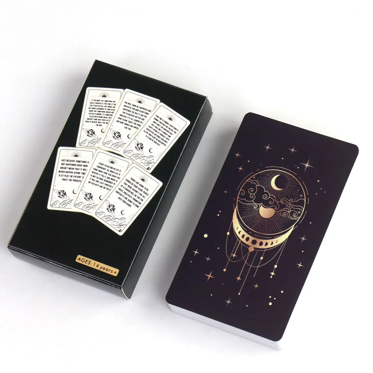 Schwarze Box mit Oracle Guidance Deck für intuitive Lesungen, mehrere Karten sichtbar.