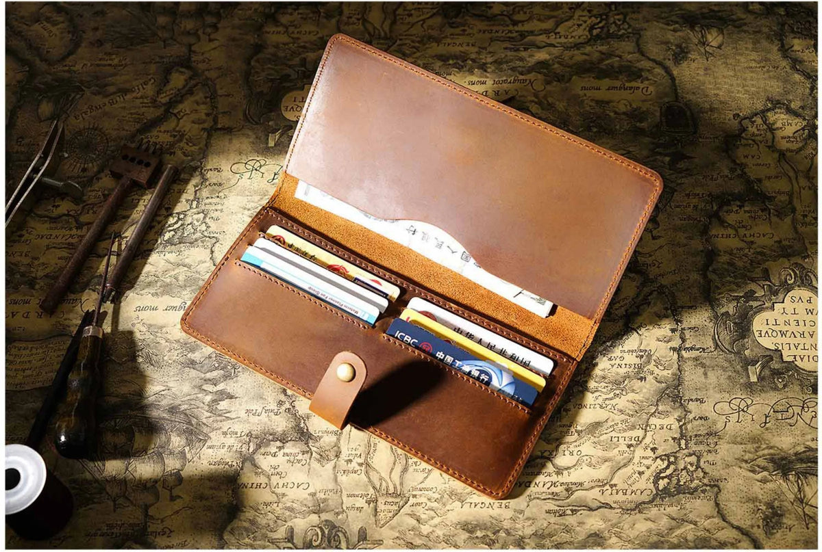 Vintage Leather Long Bifold Wallet with Snap Closure