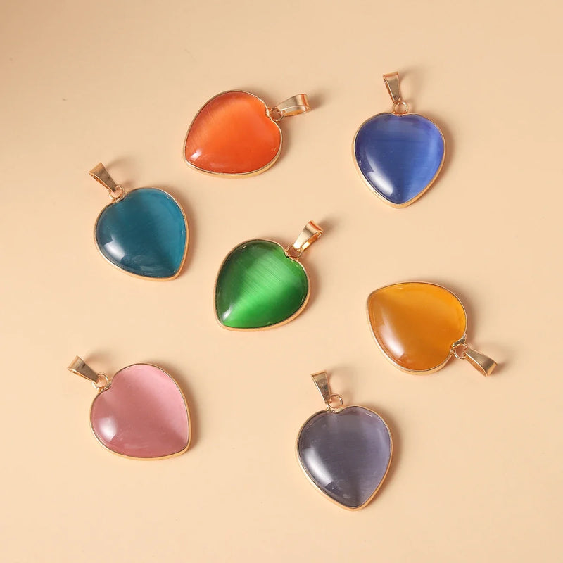 Minimalist Heart Pendant Necklace