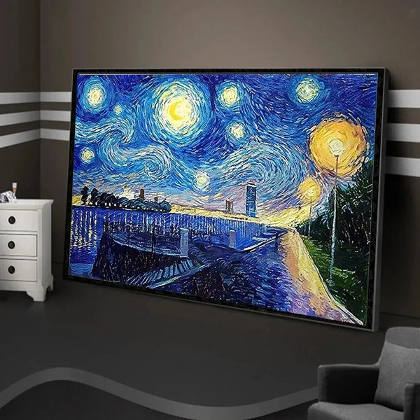 Peinture de diamant encadrée représentant la Nuit étoilée de Van Gogh avec des bleus, jaunes et verts vibrants.