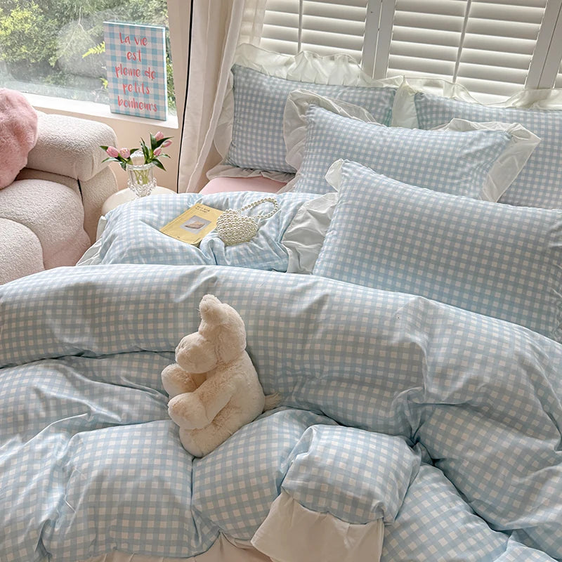 Pink Checkered Lace Duvet Cover Set (3 Pieces)