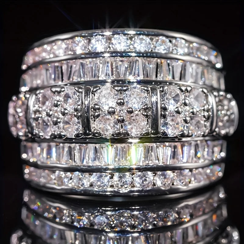 Elegant Women's Eternal Ring with Sparkling Cubic Zirconia