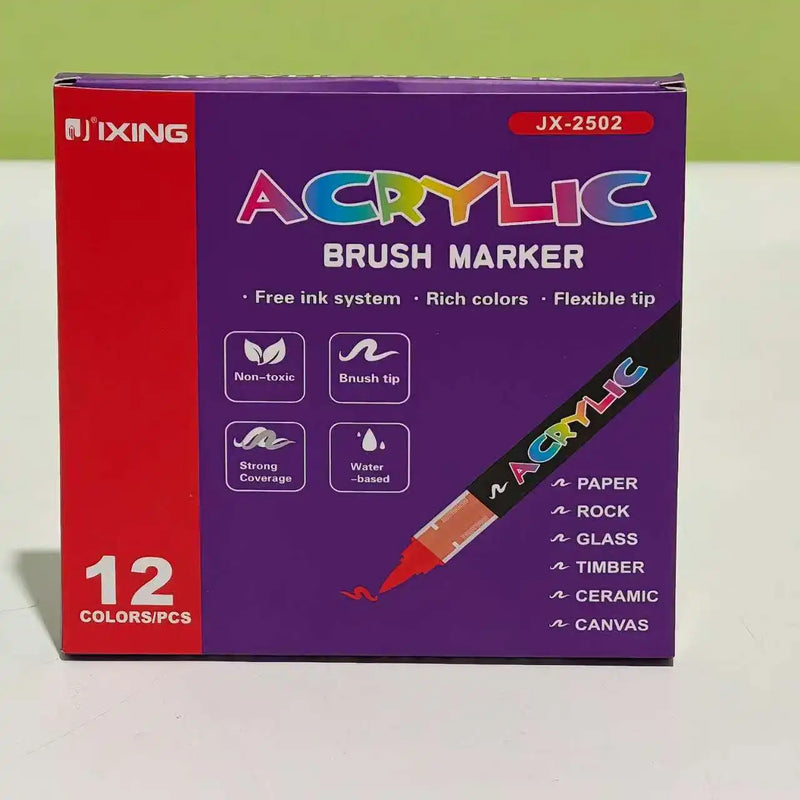 Rotuladores de pintura acrílica con puntas de pincel