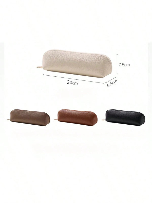Un juego de tres fundas multifuncionales para maquillaje y lápices de gran capacidad en beige, marrón y negro.