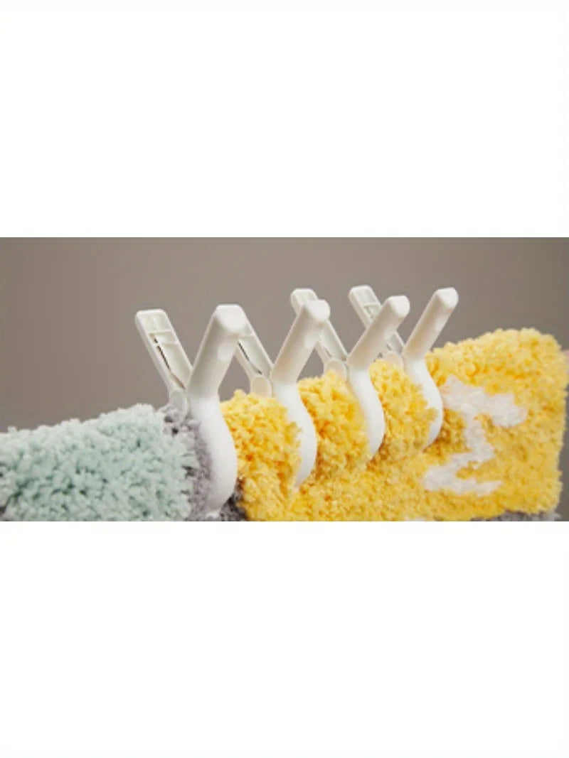Heavy-Duty Plastic Laundry Clips for Towels, Quilts & More