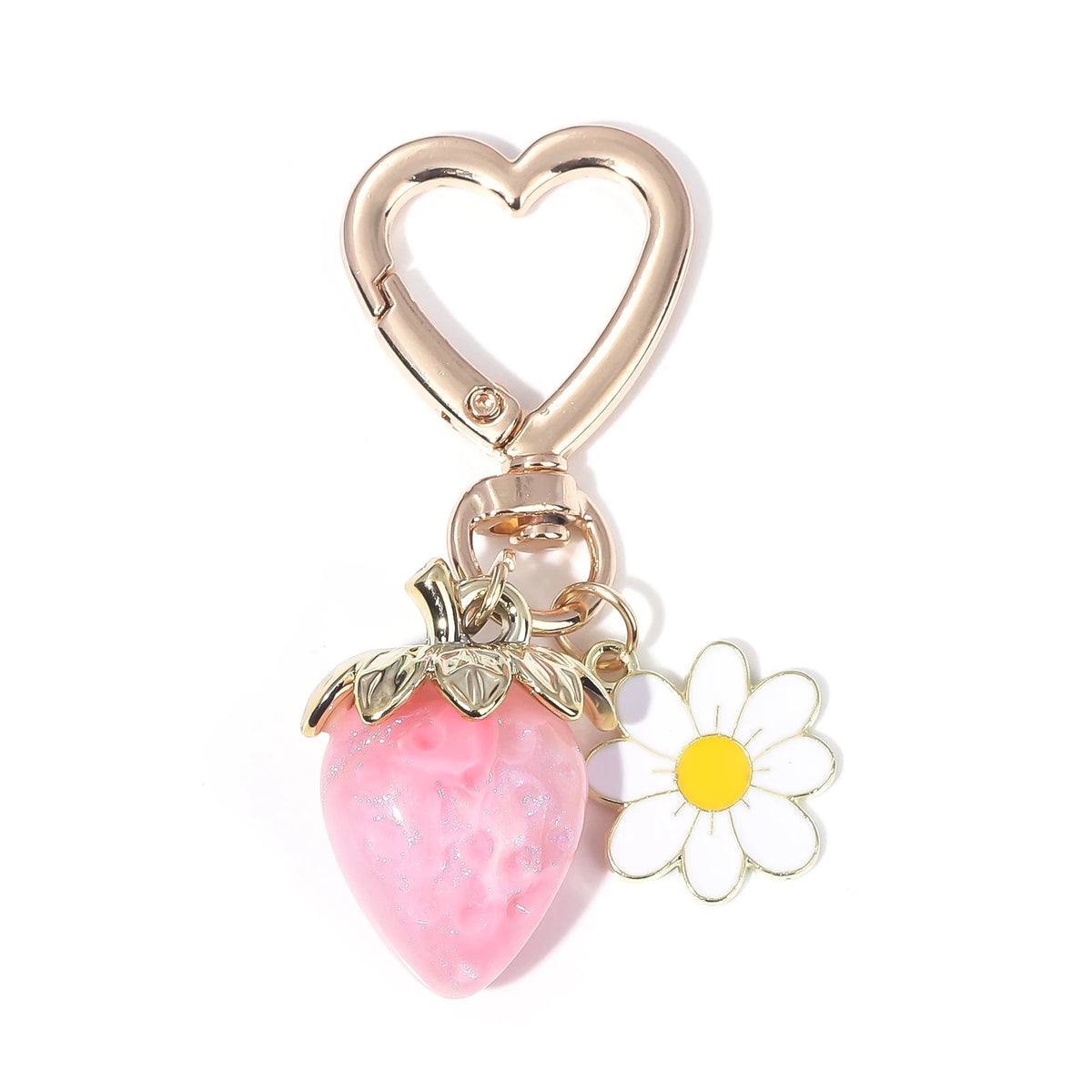 Clochette de clé en forme de cœur de fraise dorée avec un détail de marguerite blanche