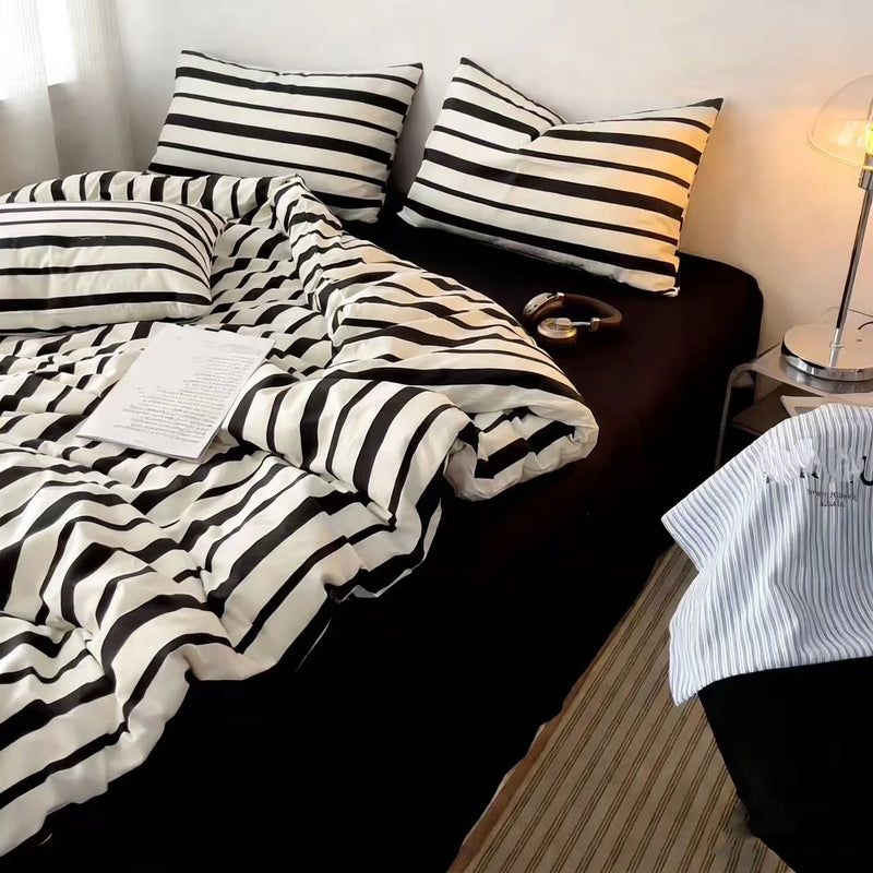Ensemble de housse de couette rayée noir et blanc classique