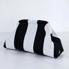 Pochette en crochet à rayures verticales noir et blanc pour femme.