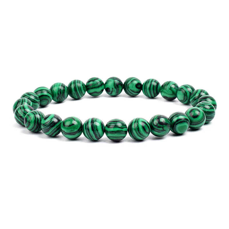 Armband aus Natursteinperlen