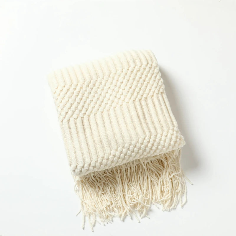 Oversized Chunky Knit Throw Blanket with Tassels