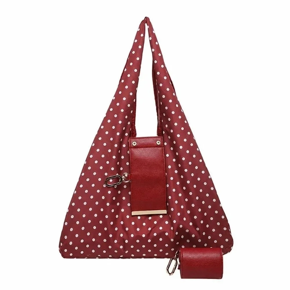 Compact Keychain Tote Bag – Foldable & Reusable Shopping Bag
