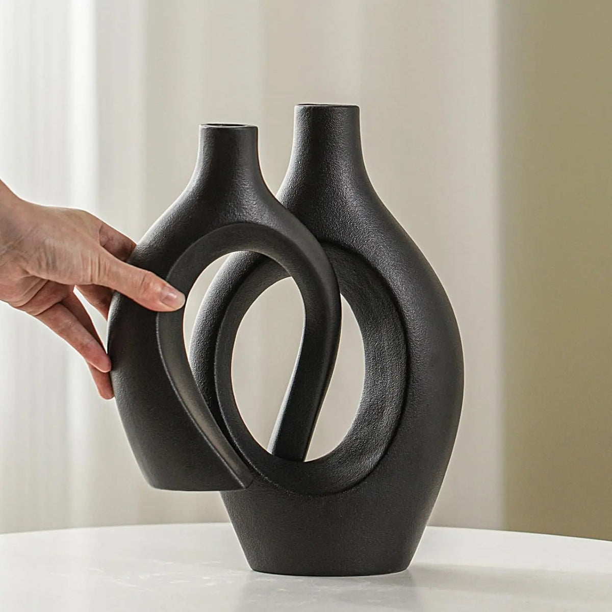 Modern Minimalist Resin Vase Set