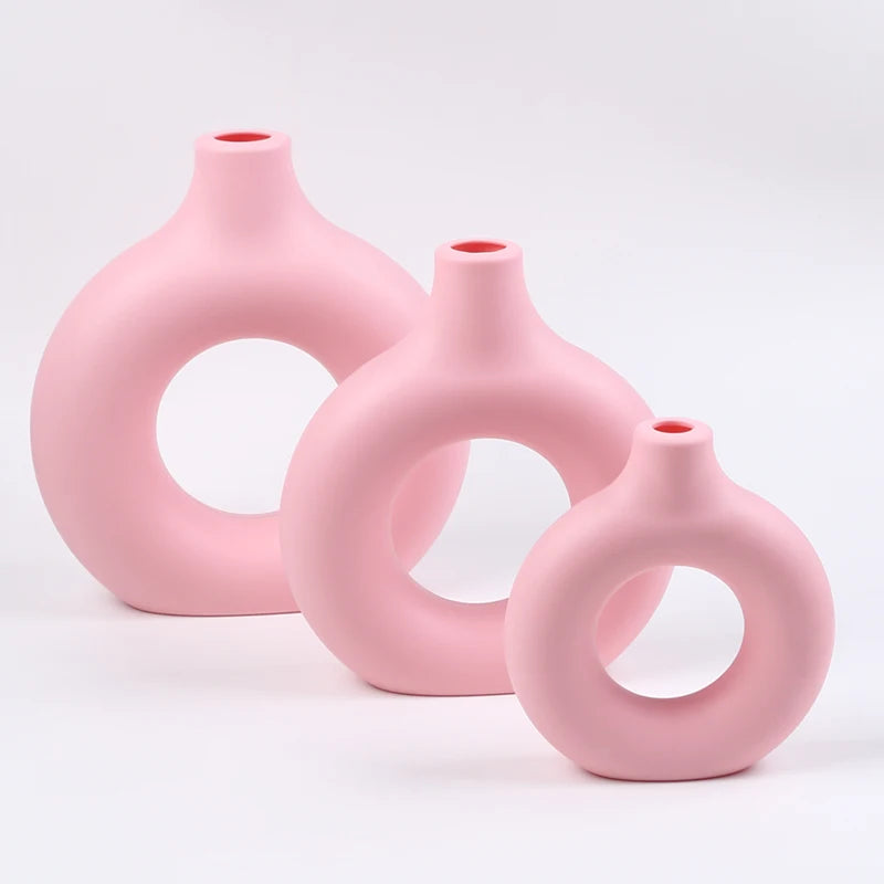 Donut-Shaped Decorative Plastic Vase for Home & Office
