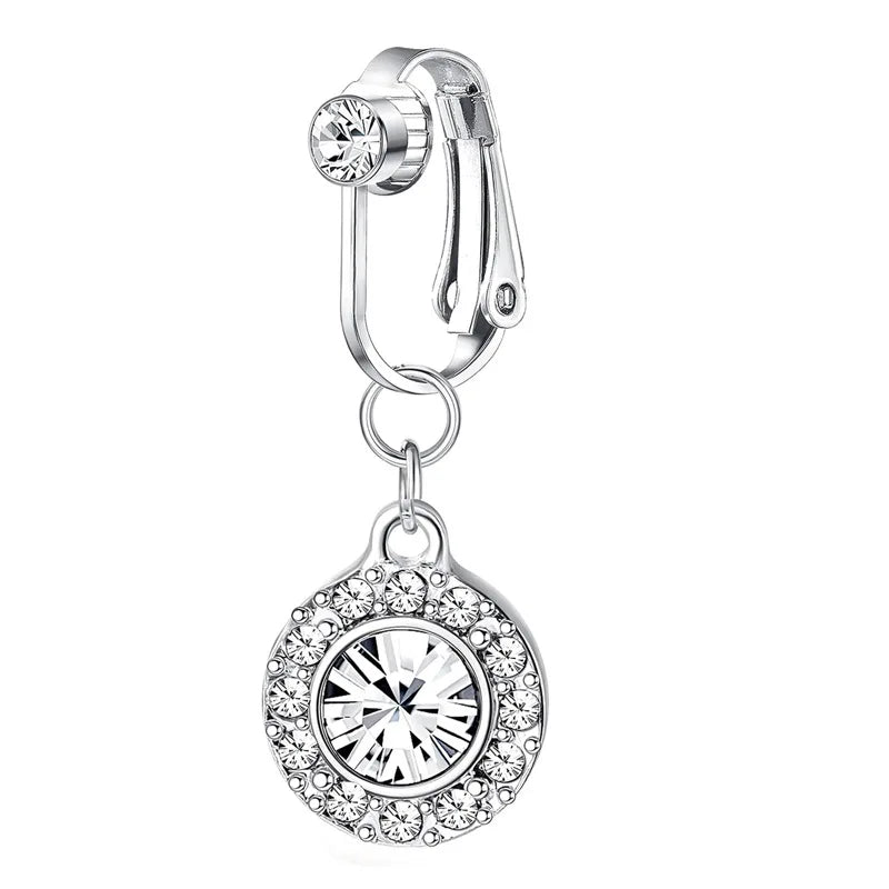 Anillo clip para ombligo de mariposa plateado con piedra de zirconia rosa.