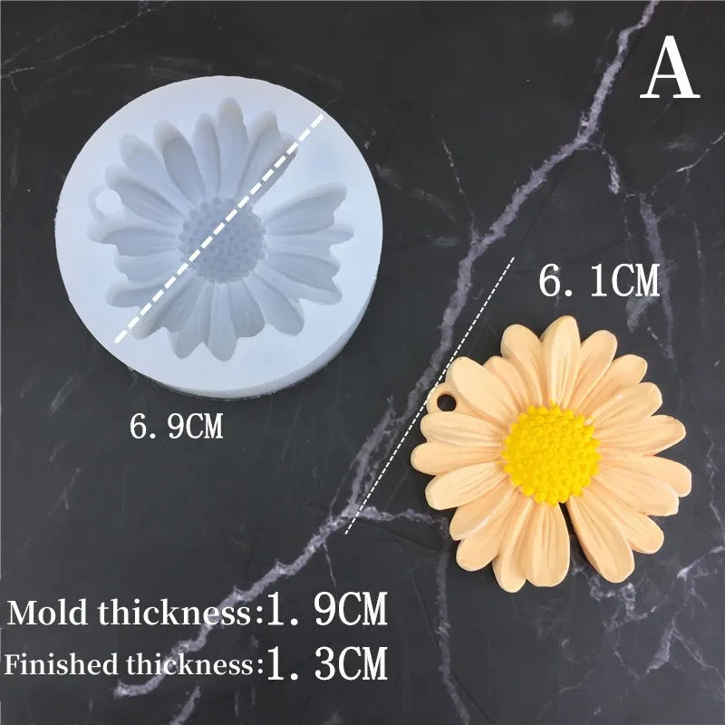 A silicone mold for making daisy shapes used in fondant, chocolate, and candle crafting.