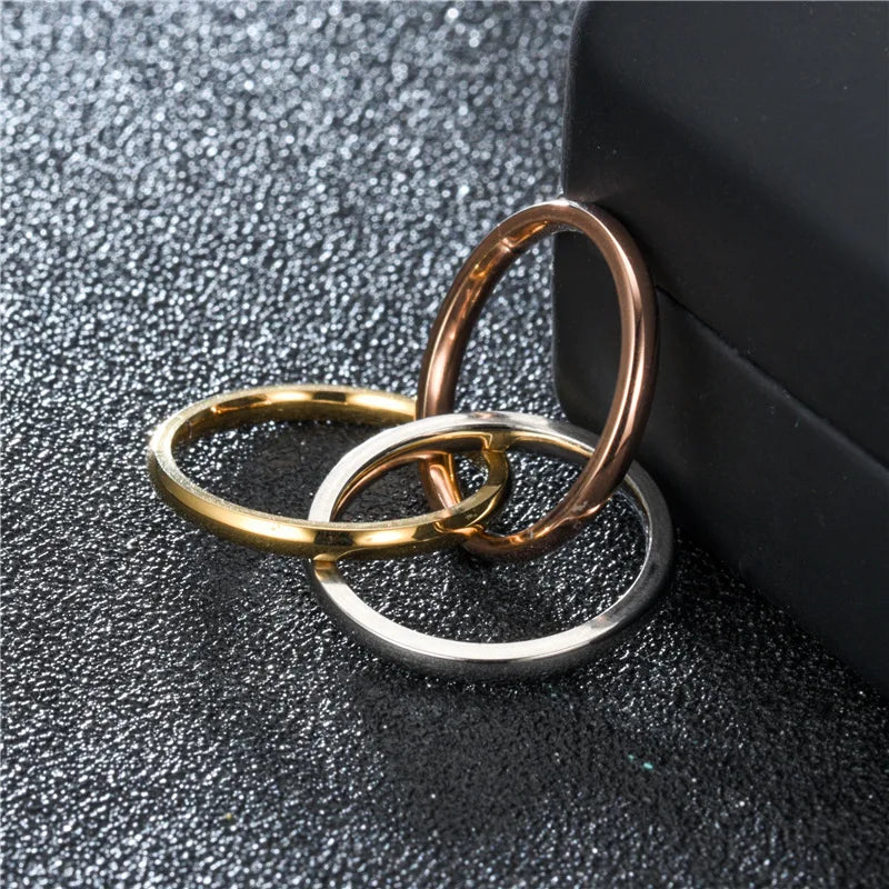 Set de Tres Anillos Entrelazados