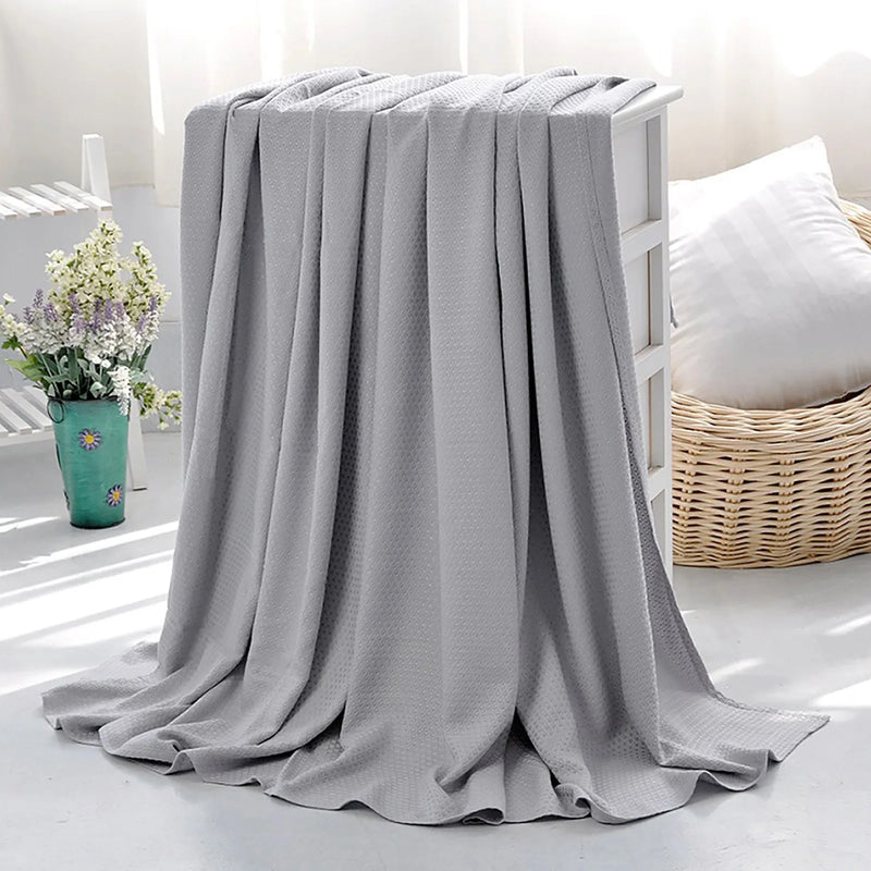 Bamboo Fiber Cooling Throw Blanket